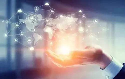 從百年前的流水線工廠到今日的互聯(lián)網數(shù)據服務 生產模式的演進與變革